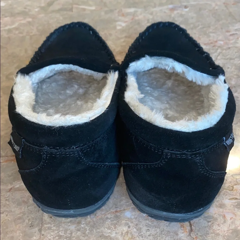 Minnetonka Men's Black Suede Loafers